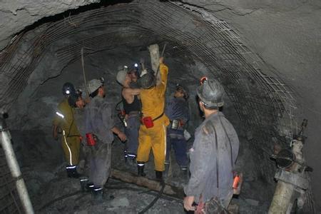 社旗县工程爆破中的危险因素分析以及应对工程爆破危险的措施